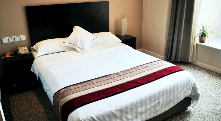 Чэнду: Chengdu Jinyi Hotel