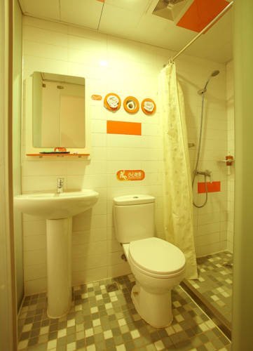 Ханчжоу: Hangzhou ACG Life Theme Hotel (Daguan Qianjiang Market Branch)