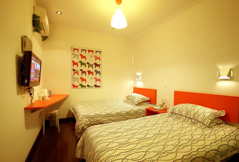 Ханчжоу: Hangzhou ACG Life Theme Hotel (Daguan Qianjiang Market Branch)