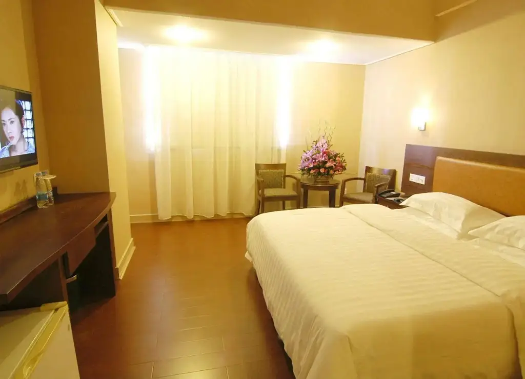 Гуанчжоу: Guangzhou He Yuan Hotel