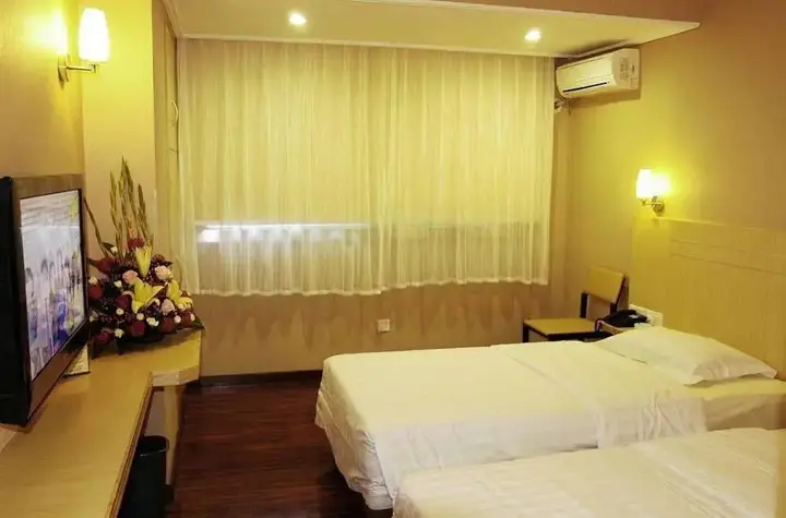 Гуанчжоу: Guangzhou He Yuan Hotel