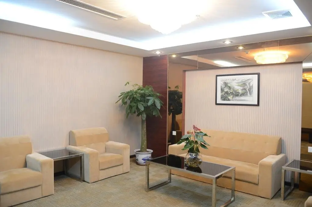 Guangzhou Yifa Business Hotel — фото 1
