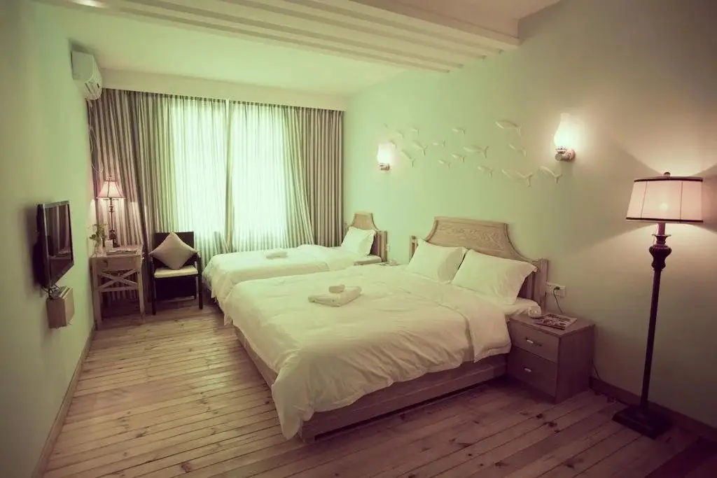 Санья: Captains House