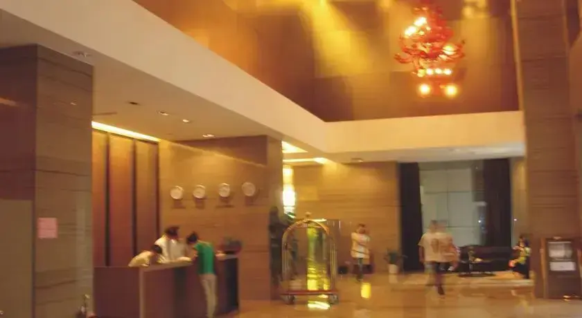 Гуанчжоу: Guangzhou Angelrena Wales Apartment