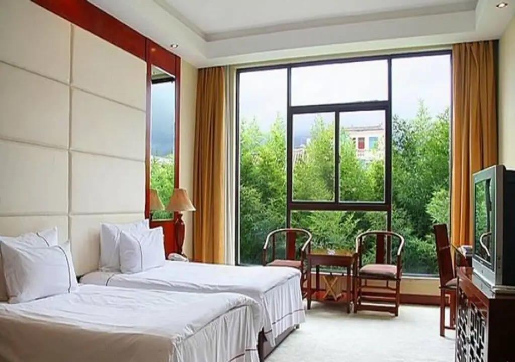 Дали: Dali Regent Hotel