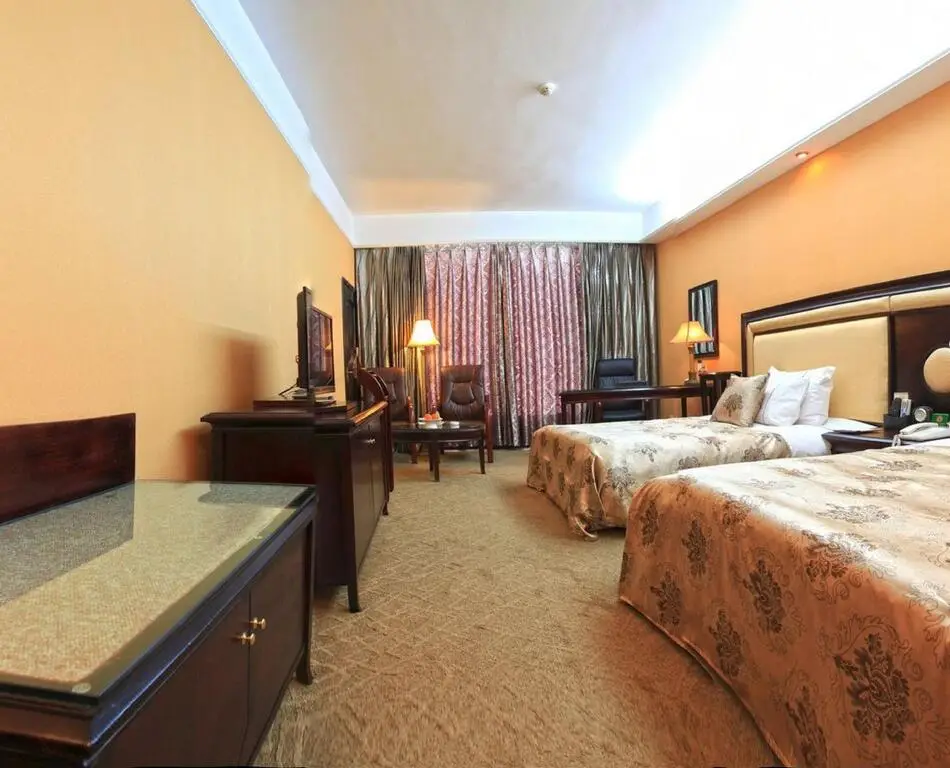 Дали: Dali Regent Hotel
