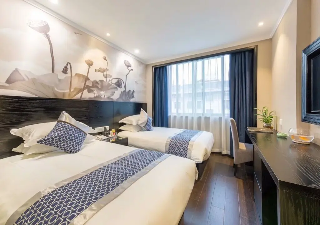 Иу: Yiwu Midi Hotel