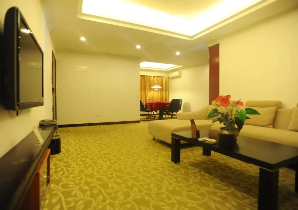 Шэньчжэнь: Jing Yuan Meisha Hotel Shenzhen