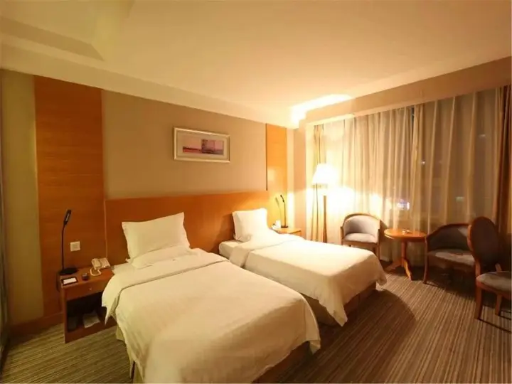 Далянь: Dalian Bolt Hotel