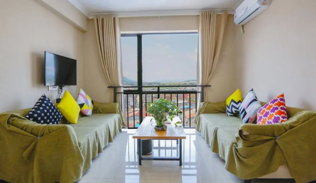 Чжанцзяцзе: Bajie Youth Hostel(Tianmenshan Train Station)