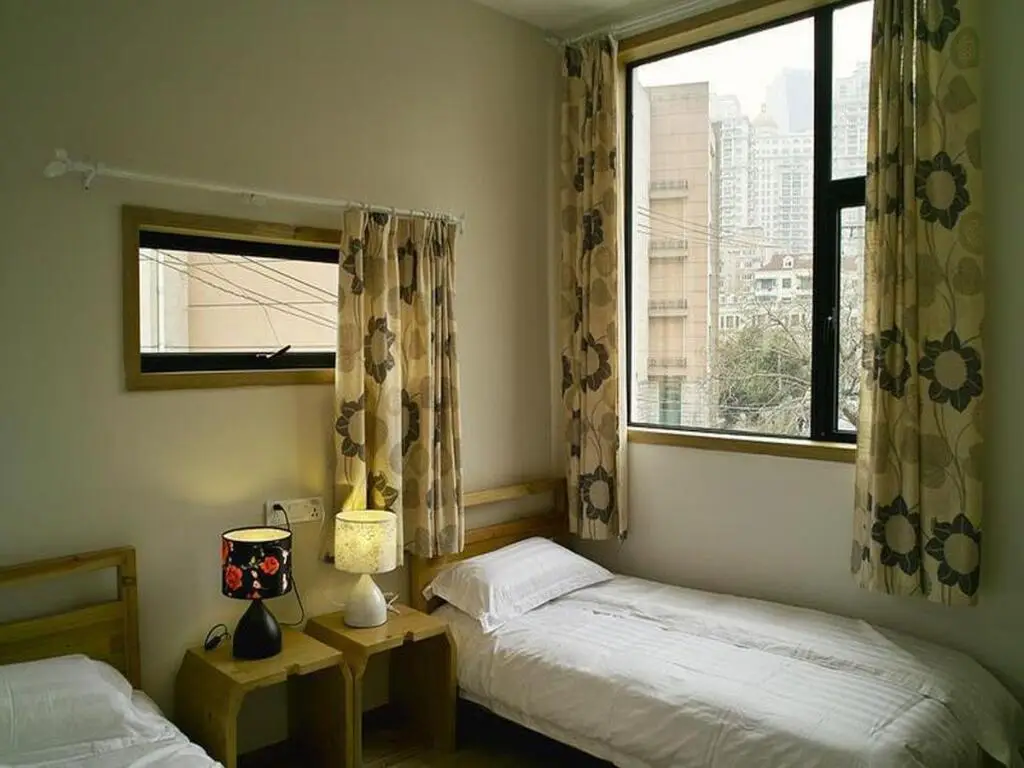 Шанхай: Shanghai Rock & Wood International Youth Hostel
