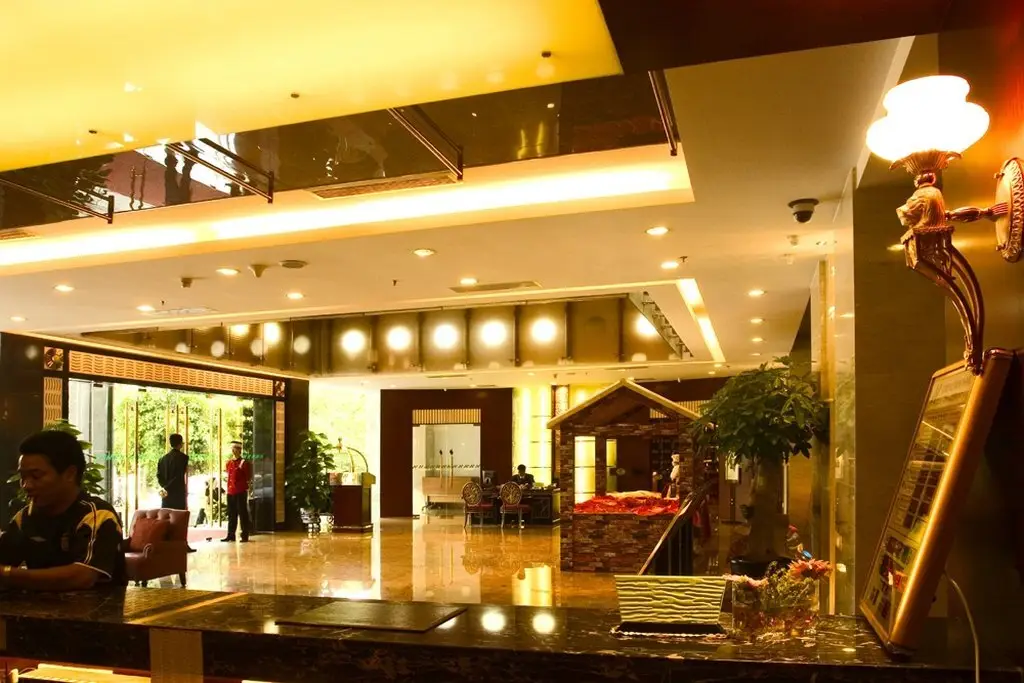 Шэньчжэнь: Century Garden Hotel