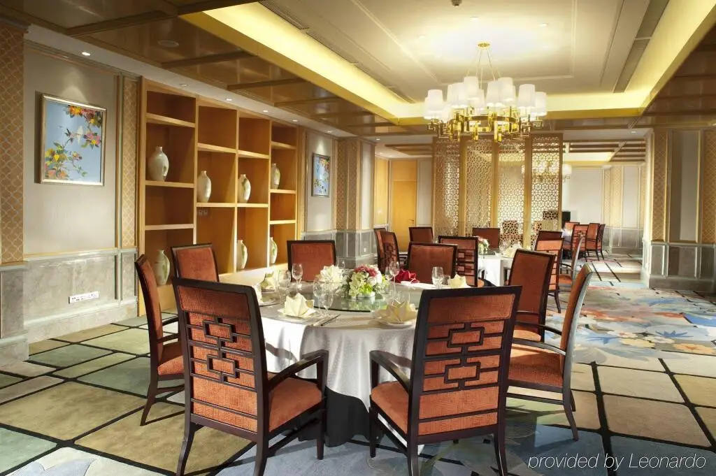 Worldhotel Grand Juna Wuxi — фото 1