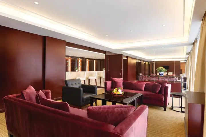 Ляньюньган: Ramada Plaza Lianyungang