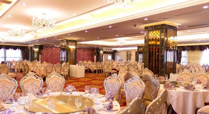 Шанхай: Shanghai Jinfeng International Hotel
