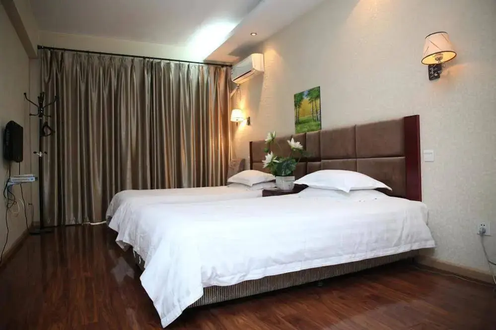 Чэнду: Chengdu Airport Lin Gang Apartment