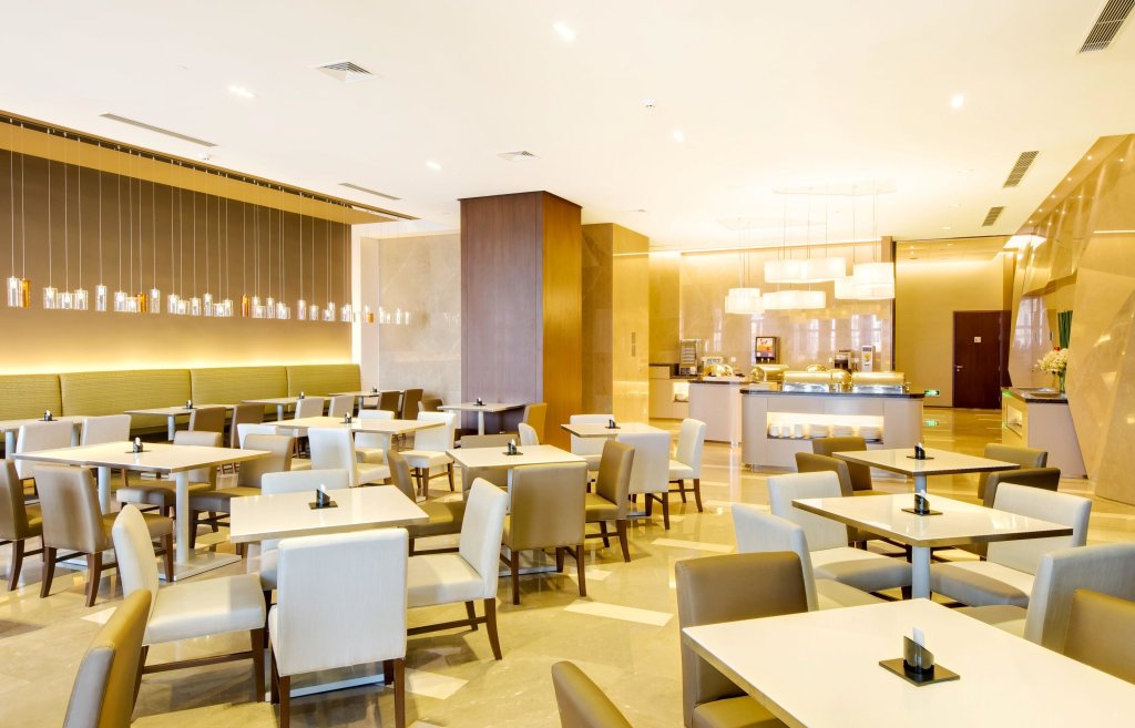 Шанхай: Holiday Inn Express Shanghai Jinsha by IHG