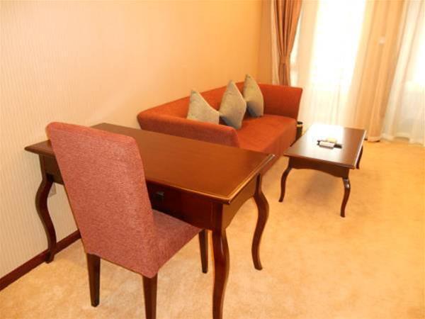 Чэнду: Jietai Xingzheng Apartment