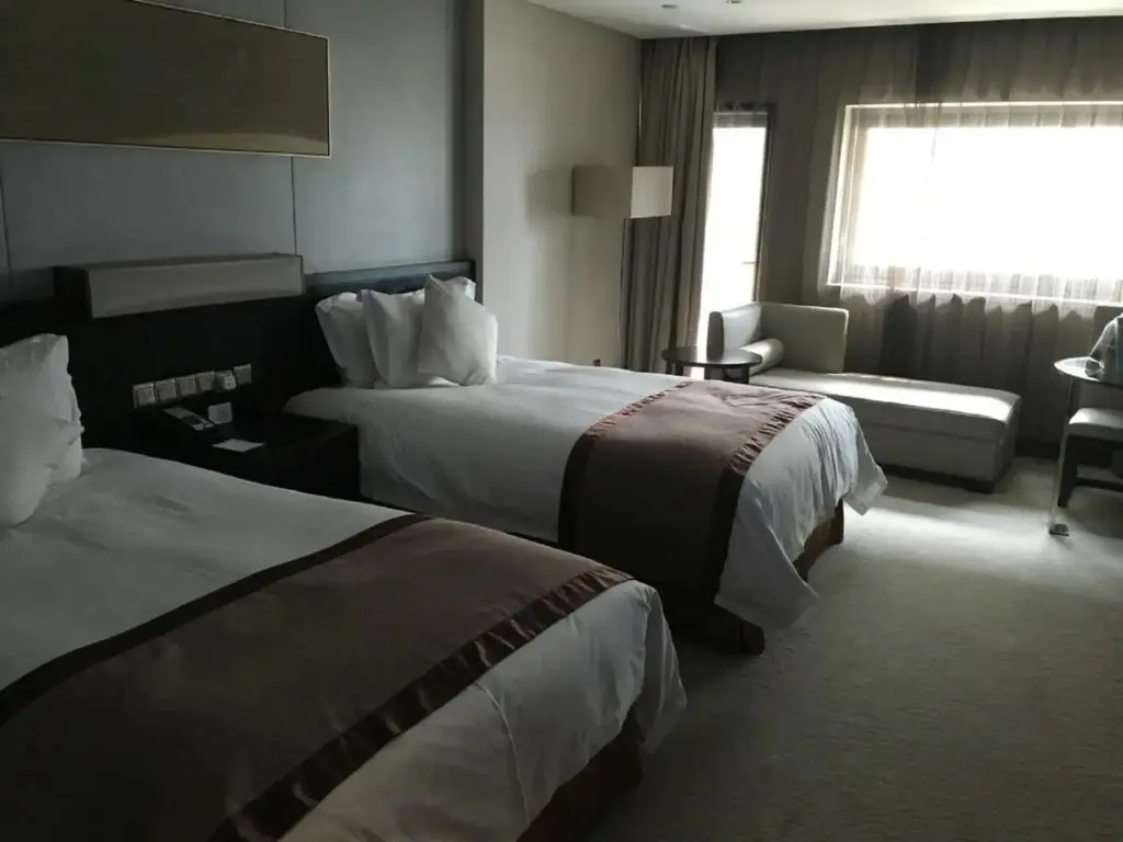 Нинбо: Howard Johnson IFC Plaza Ningbo