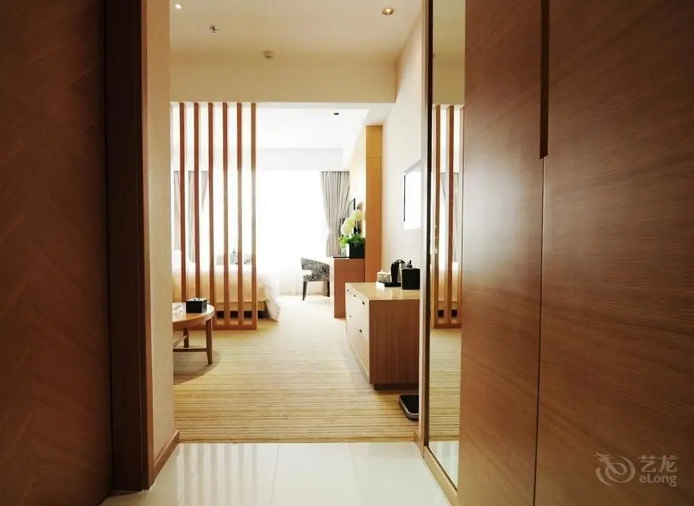 Ухань: Wuhan Yuntai 6 Plus 1 Hotel