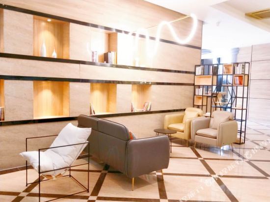 Шанхай: Jinglong Business Hotel