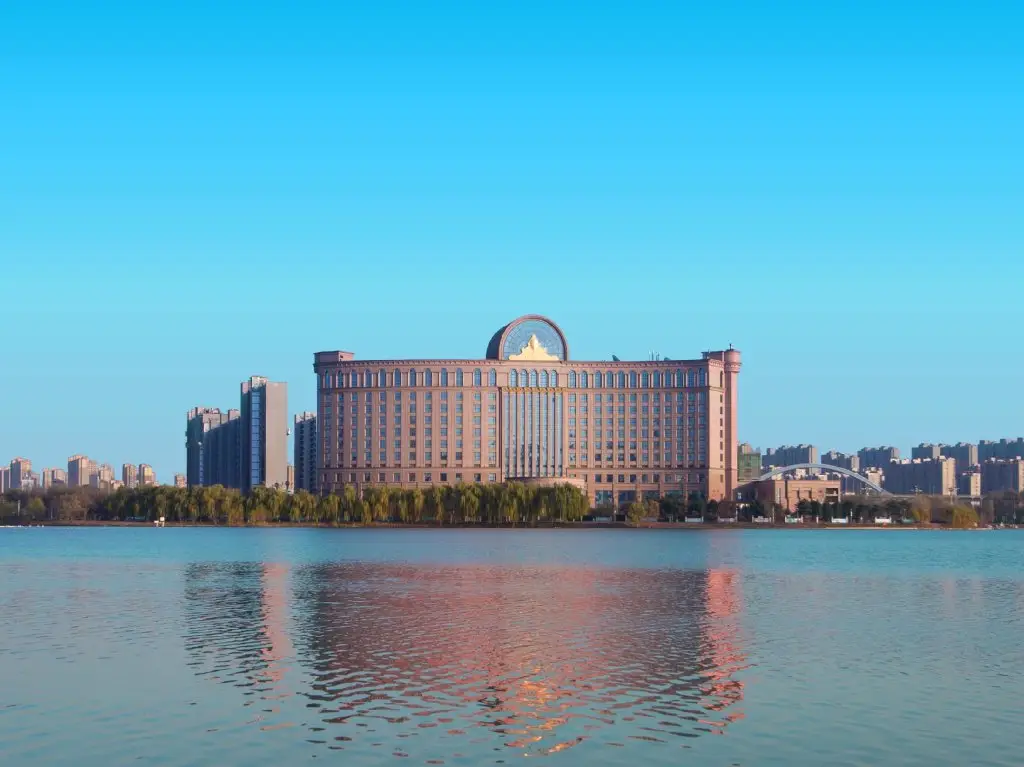 Grand Metropark Guofeng Hotel Tangshan — фото 1