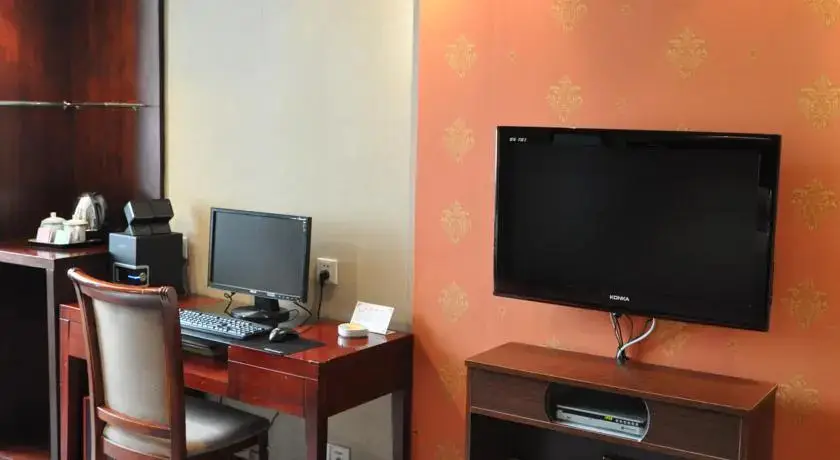 Нинбо: Ningbo CEO Business Hotel