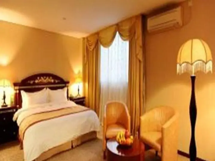 Шанхай: Shanghai Sovereign Hotel