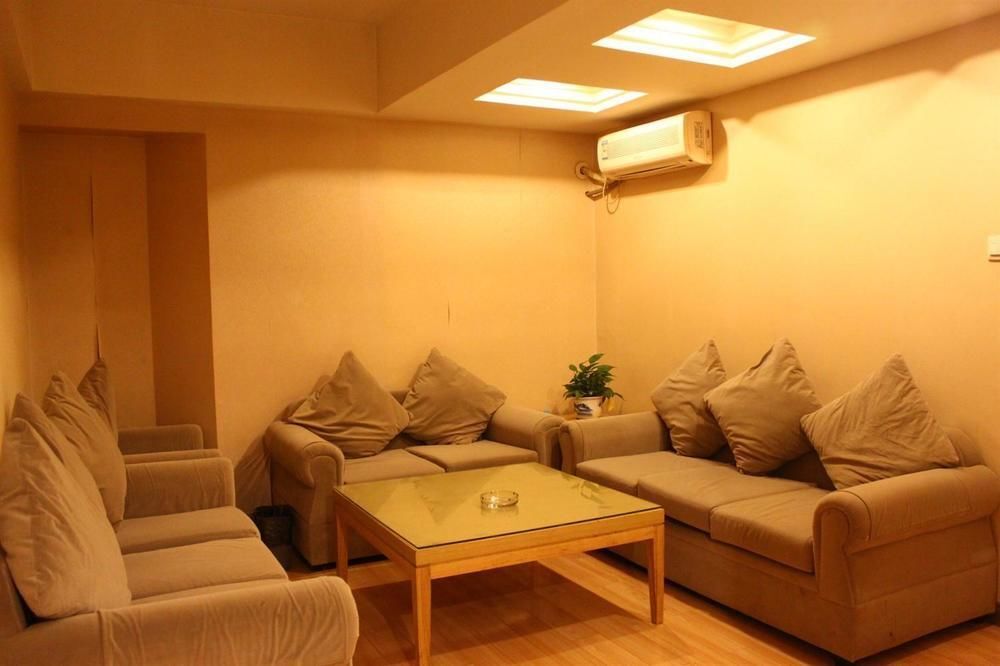 Нинбо: Super 8 Hotel Ningbo Zhaohui