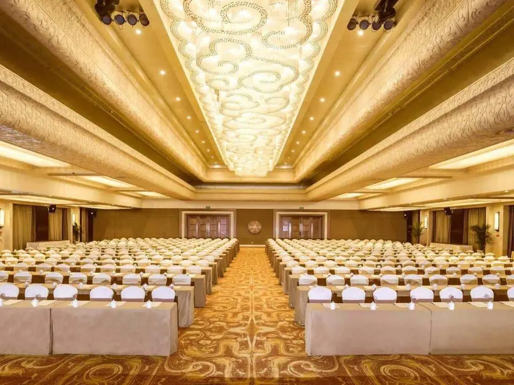 Tongling: Tongquetai New Century Hotel Tongling Anhui