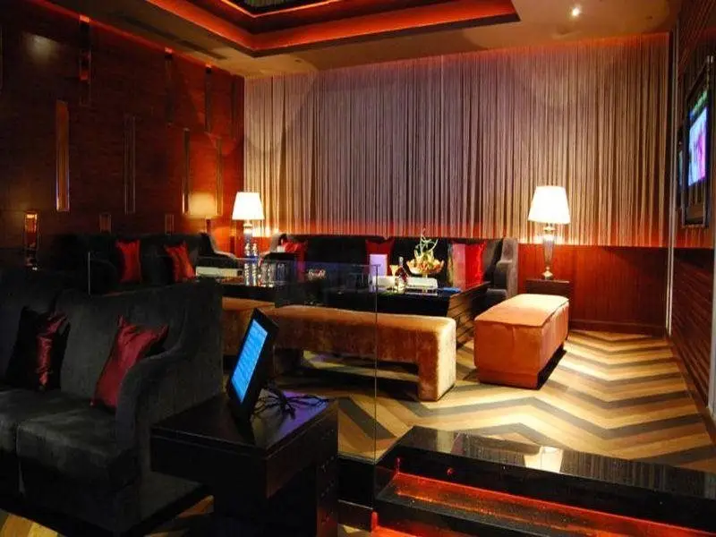 Шанхай: Shanghai Junya Hotel