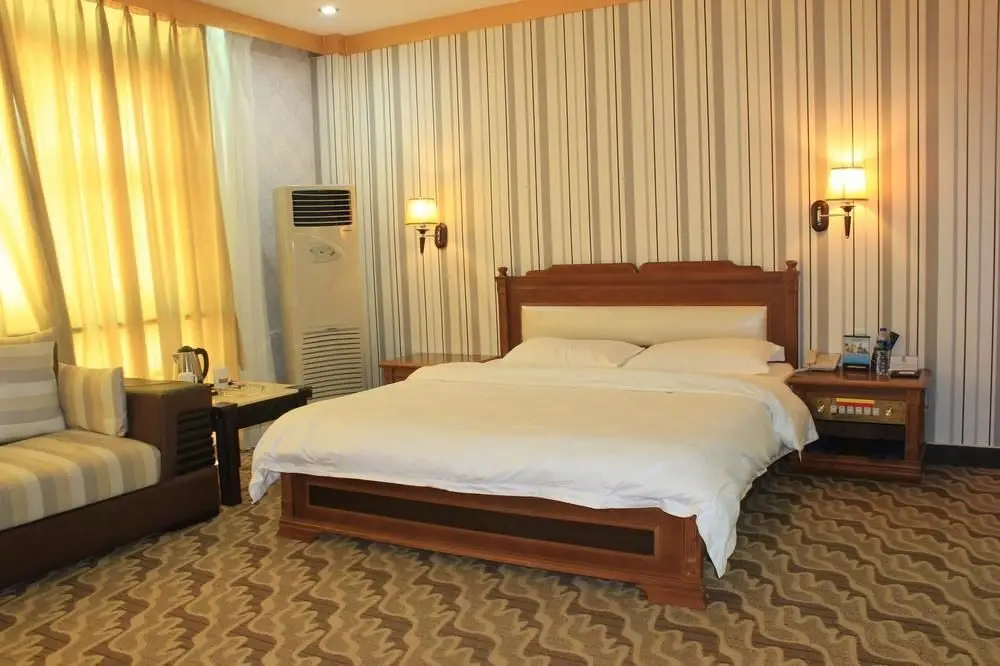 Гуанчжоу: Super 8 Hotel Guangzhou Baiyun Airport Subway Station Inn