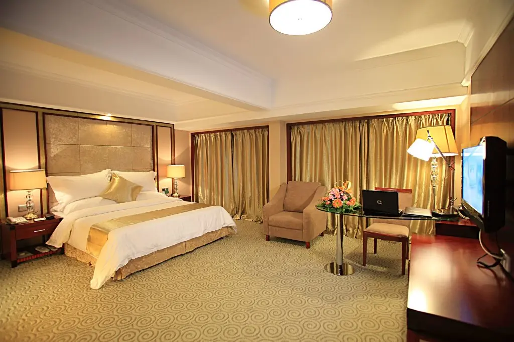 Шэньчжэнь: Perthden Hotel