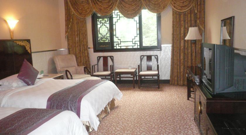 Чунцин: Tao Ran Ju New Contryside Golden Sunshine Eco-Hotel