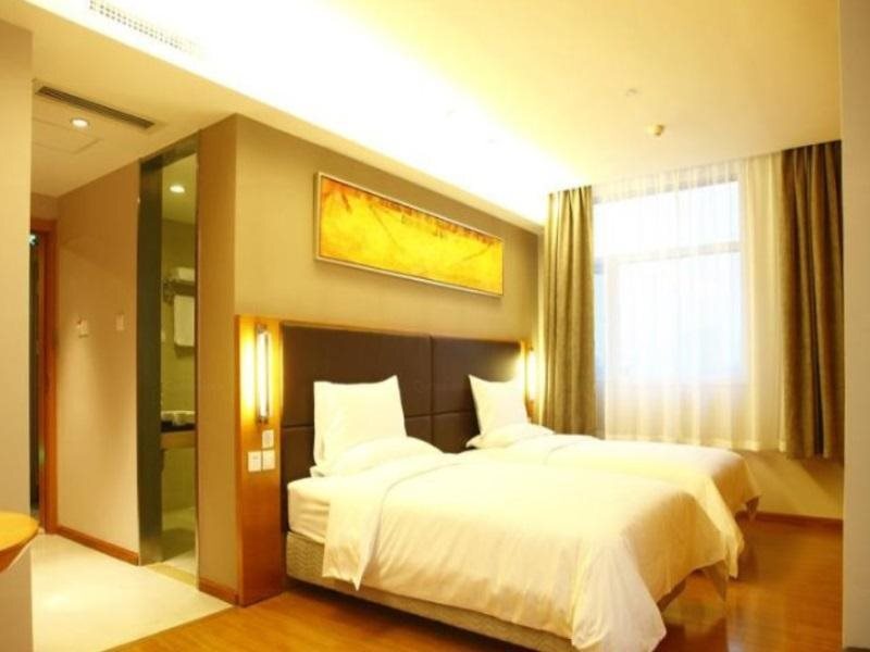 Чэнду: JI Hotel Wuhou