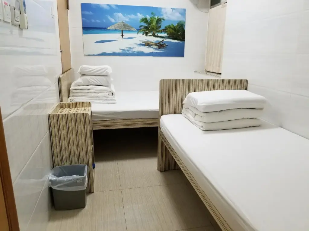 Гонконг: Asia Travel House