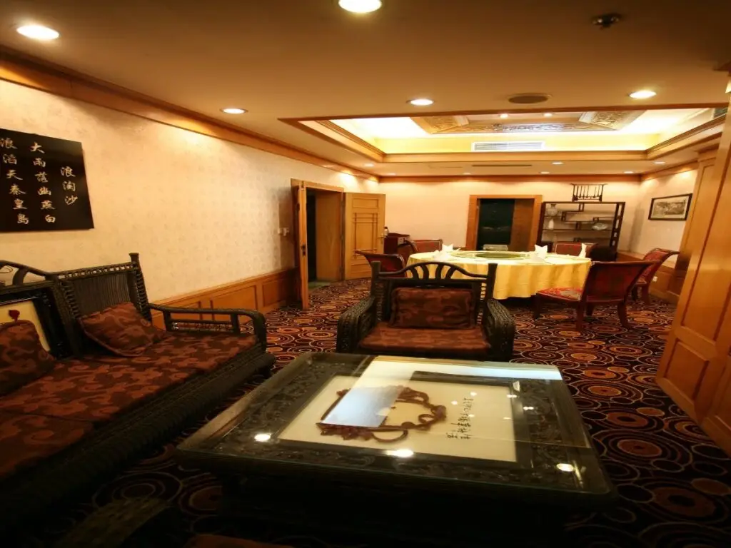 Чэнду: Homeland Hotel