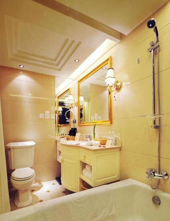 Чэнду: Homeland Hotel