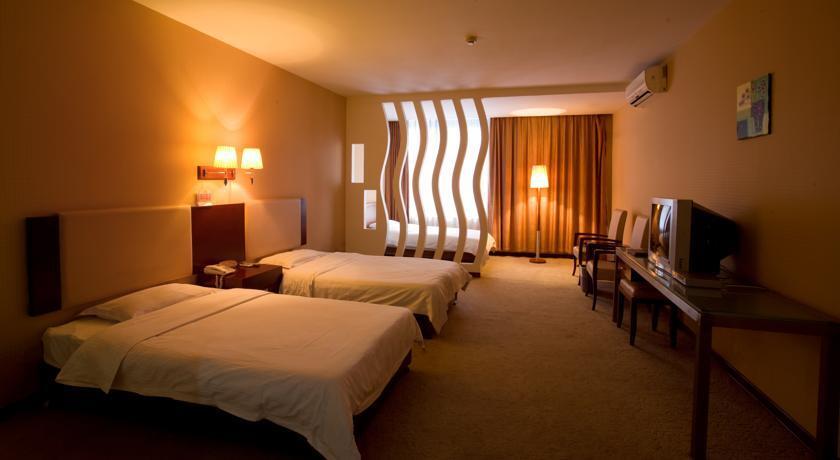 Гуйлинь: Yu Long Hotel