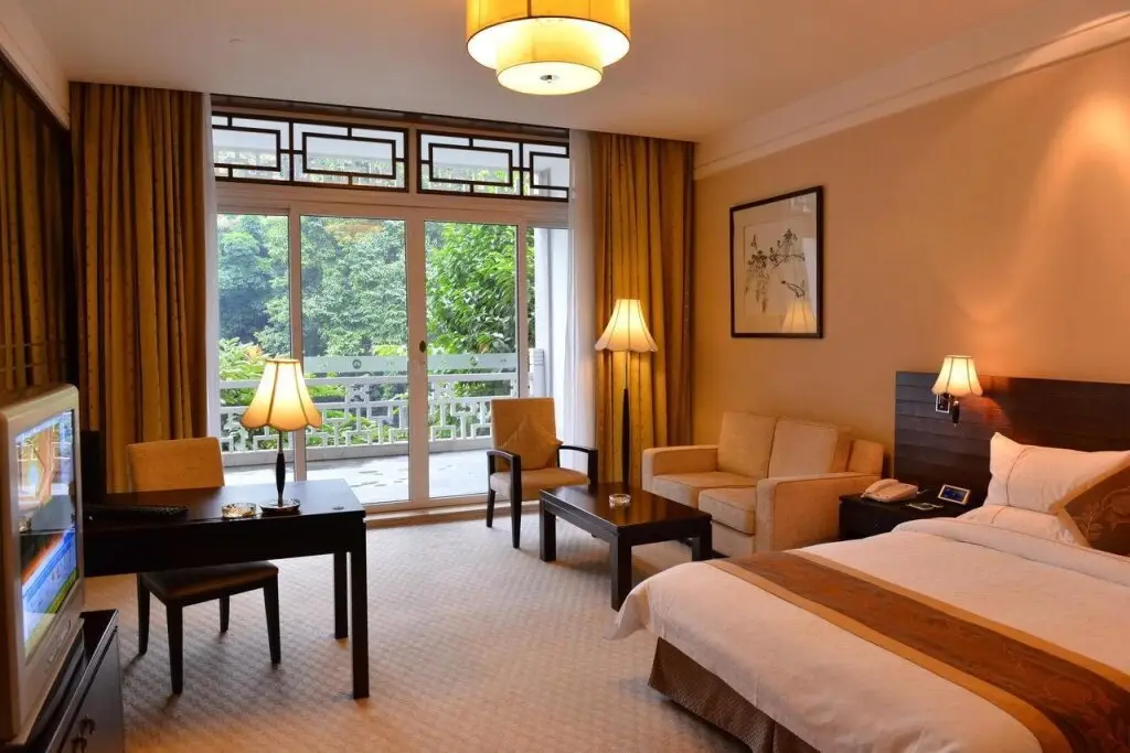 Гуанчжоу: Guangdong Yingbin Hotel