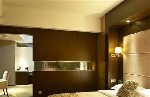 Нинбо: Zhe Hai Grand Hotel