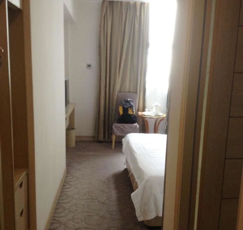 Шанхай: Super 8 Hotel-Shanghai Xu Jia Hui