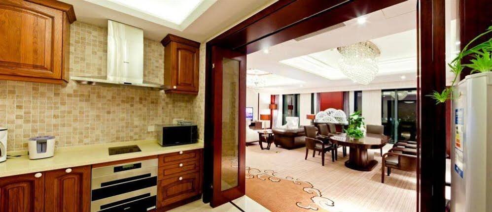 Ханчжоу: White Horse Lake Jianguo Hotel