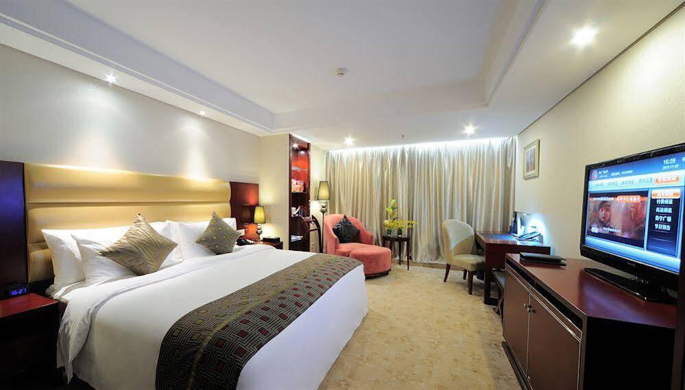Шаоксинг: Howard Johnson Business Club Shaoxing