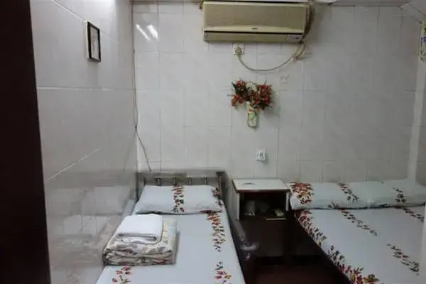 Гонконг: New China Guest House