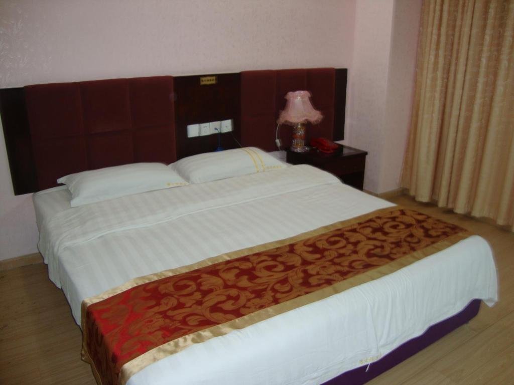 Чэнду: Deshidun Hotel Cheng Du
