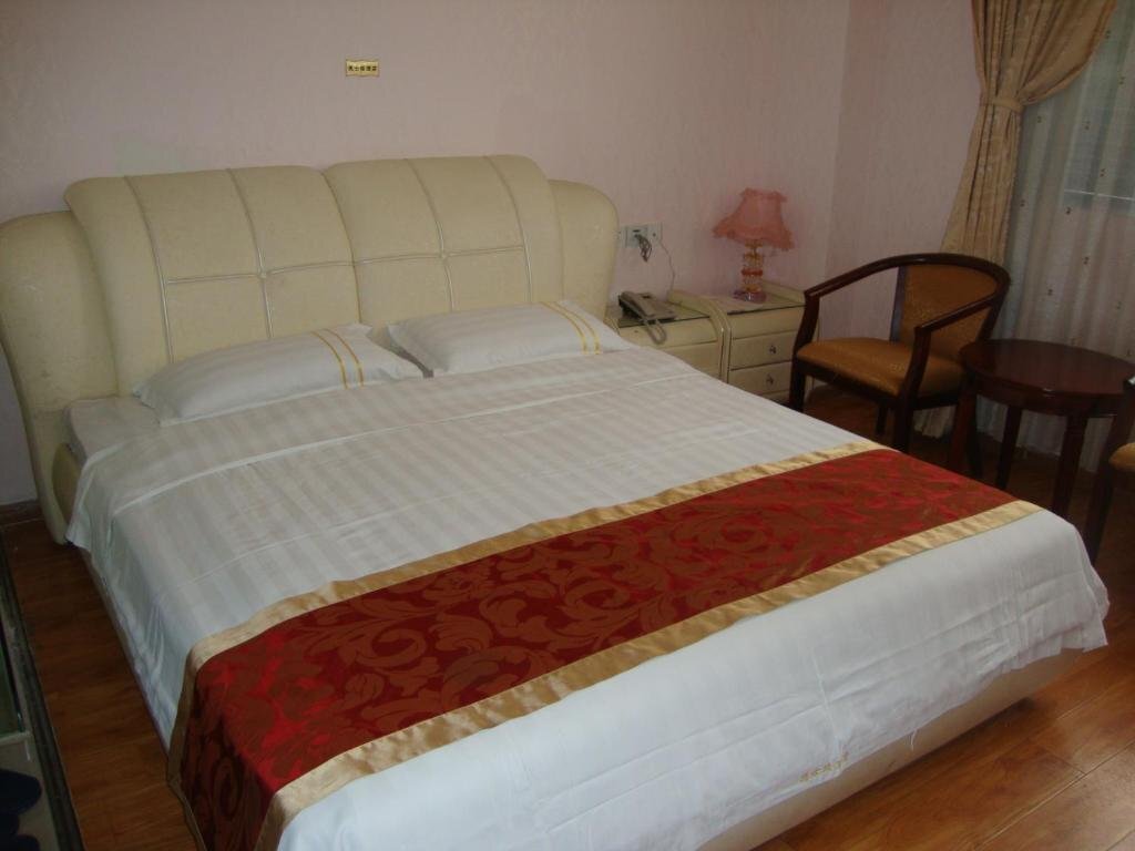 Чэнду: Deshidun Hotel Cheng Du