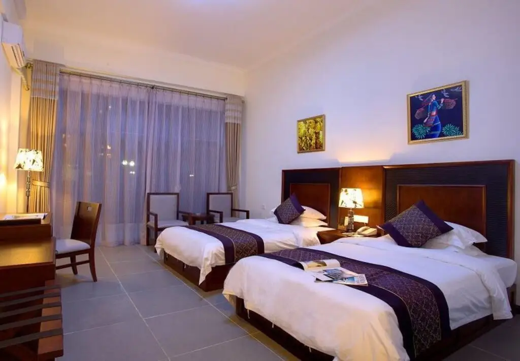 Санья: Huating Business Hotel