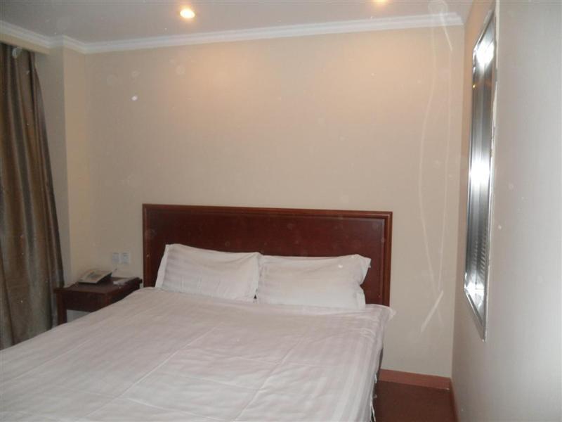 Шанхай: GreenTree Inn Everbright Convetion & Exhibition Center Express Hotel