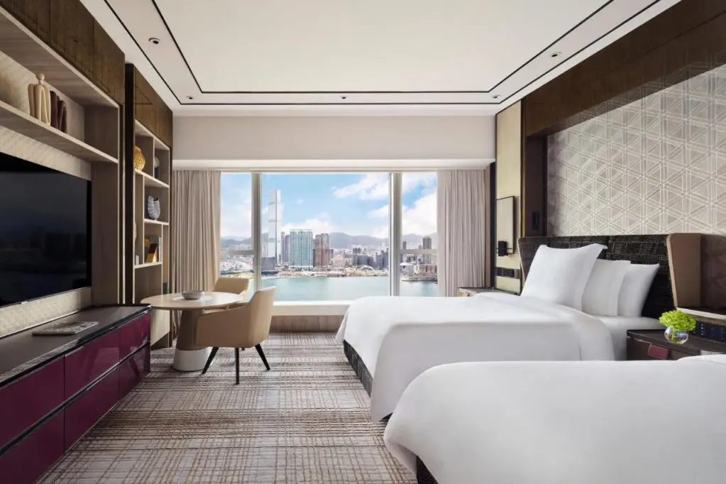 Гонконг: Four Seasons Hotel Hong Kong